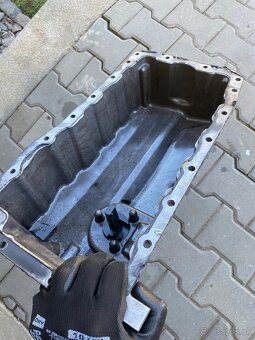 Predám diely 2.0tdi PD - 15