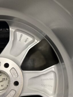 Nepoužitá letná sada 5x108 R18 , 235/50/18 Volvo XC40 - 15