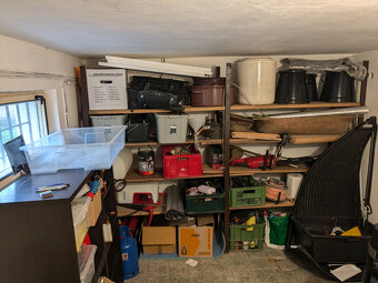 Predám viničný domček s pozemkom - 15