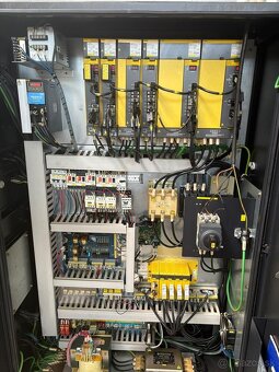 CNC soustruh DOOSAN PUMA 2100 MS (7622) - 15