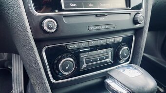 Škoda Superb combi dsg - 15