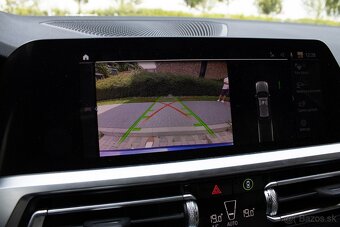 BMW Rad 3 Touring 330e PHEV A/T - 15