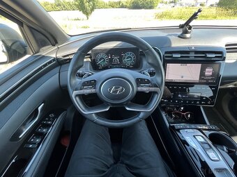 Predám Hyundai Tucson 1.6 T-GDi Premium 4x4, AT, 2021, 132kW - 15