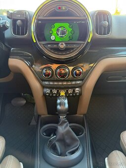 Mini Countryman Cooper SE ALL4 - 15