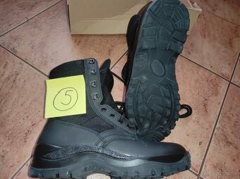 Vojenska obuv kanady - 15