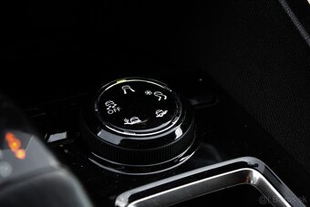Peugeot 5008 2.0 BlueHDi 177 S&S GT EAT8 - 15