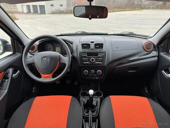 Lada Kalina Cross 1.6 benzin 2018 45.000km 1.majitel - 15