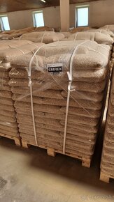 Pelety A1, HD+, A1+, Smrek, Dub, Borovica, Buk, Uhlie - 15