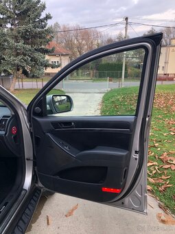 “Aj na splatky” Hyundai IX55 3.0 CRDI 4WD - 15