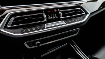 BMW X5m xDrive30d A/T - 15