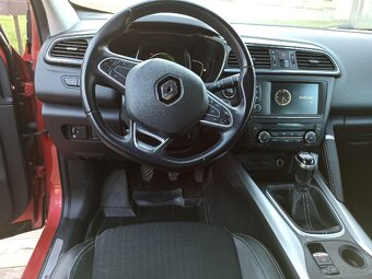 Renault Kadjar 1.6 TCe benzín 120kW - 15