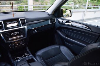 Mercedes Benz ML350 - 15