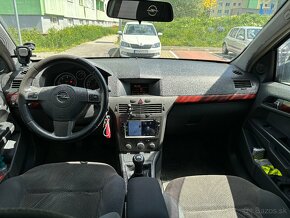 Opel Astra 1.7 CDTi Elegance 100k - 15