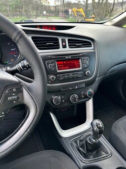 KIA Ceed 1.6 CRDi 94kw, Combi - 15