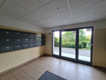 3-izb. Jamnického ul. / nepriechodné izby, pekné prostredie - 15