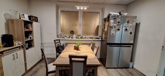 Rodinný dom v mestskom štýle na vidieku - 15