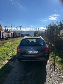 Toyota Avensis 2.0 93kw - 15