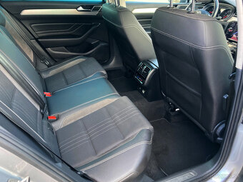 Volkswagen Passat Alltrack 2.0 TDI 190 DSG 4Motion odp. DPH - 15
