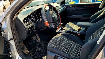 Škoda Superb Combi 2.0 TDI CR 140k Comfort DSG - 15