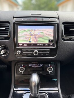 VW Touareg 3.0 TDI DSG 4Motion - 15