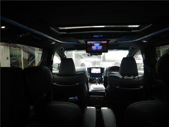 RHD 2017 TOYOTA ALPHARD 3.5V6 - 15