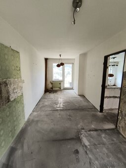 Dom v Ľubochni s potenciálom - 15