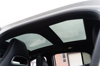 Mercedes-Benz GLA 180 - 15