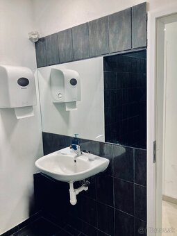 Predaj obchodný priestor Tomášikova ul. Bratislava. - 15