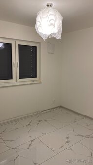 VÝSTAVBA RODINNÝCH DOMOV NA KĽÚČ - 15