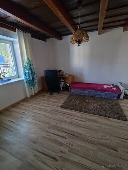 Predám 3 izbový dom, pozemok 1405 m2, obec Dolné Otrokovce - 15