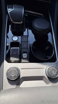 VOLKSWAGEN TOUAREG 3.0 TDI 286k R-Line Vzduch, Night Vision - 15