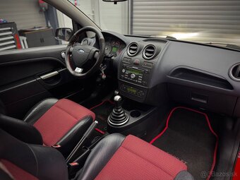 Ford Fiesta ST150 - 15