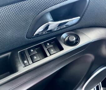 Chevrolet Cruze 2.0D LT - 15