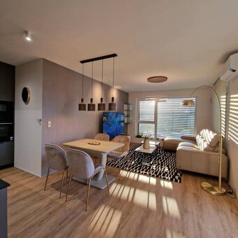 Rezervované, 4i, OV, novostavba, dokončený, luxusný, 110m2 s - 15