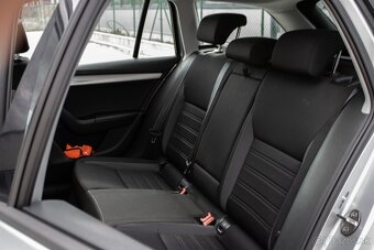 Škoda Octavia Combi 1.5 TSI G-TEC Ambition DSG - 15
