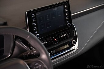 Toyota Corolla 1.8 Hybrid e-CVT Comfort, 2021, DPH - 15