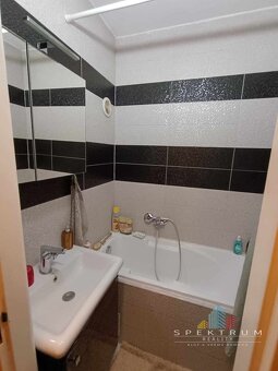 NOVÁ CENA/ Pekný 3 izbový byt s loggiou v BnB Centrum/Stanic - 15