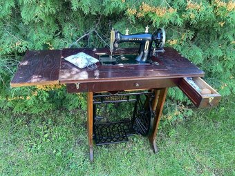Šijací stroj MINERVA - 15