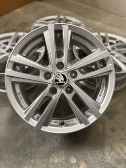 Nepoužité hliníkové disky 5x112 R16 Seat Atteca, Karoq, TRoc - 15