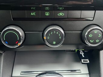 Škoda Octavia Combi 1.0 TSI DSG - 15