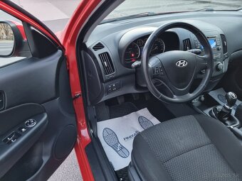 ===Hyundai i30 CW=== - 15