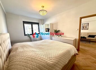 Pripravený na predaj zariadený 3 izb. byt s balkónom - dreve - 15