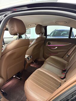 Mercedes E350d 4Matic Amg Night Packet/360kam/Virtual - 15