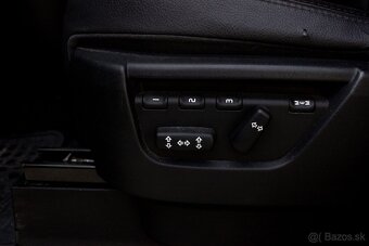 Land Rover Discovery   HSE + Convenience Pack - 15