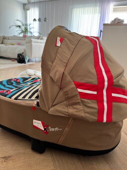 Cybex Priam rosegold Karolina Kurkova - 15