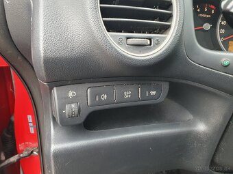 Kia Carens 2.0 Crdi 100 KW, At - 15