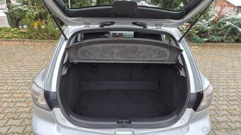 Mazda 3 benzín automat rv.2008 - 15