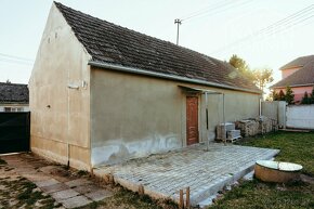 2 izb.dom s veľkou kuchyňou po rekonštrukcii v obci Čáry - 15