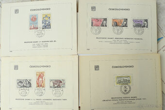 Známky 14 albumov - 15