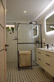 Kompletne zariadený dom s dvomi bytmi u nás v Zóhri - 15